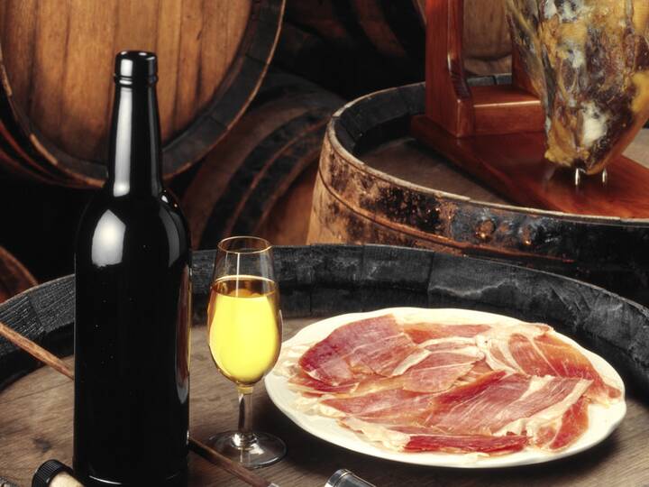Diese kulinarischen Köstlichkeiten sollte man sich in Andalusien nicht entgehen lassen Andalusische Köstlichkeiten