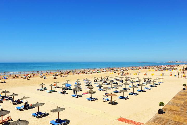 Playa Victoria Cádiz