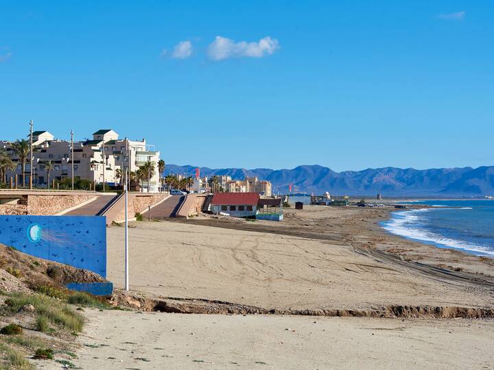 Playa Retamar Almeria