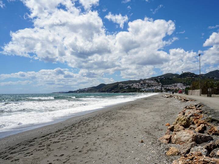 Playa El Playazo in Nerja Playa El Playazo Nerja