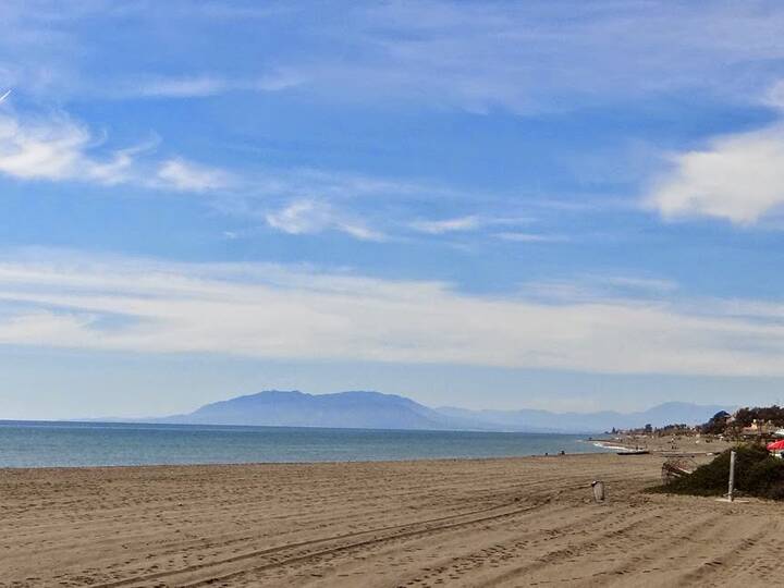 Strand Benajarafe in Vélez-Málaga Strand Benajarafe Vélez-Málaga