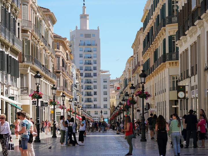 Málaga Calle Larios Shopping