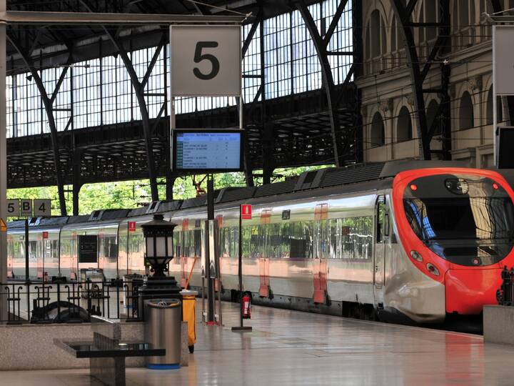 Anreise nach Spanien mit Bus und Bahn Anreise Spanien Bus Bahn