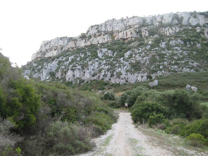 ES3: Rundwanderung im Karst de la Utrera bei Manilva Rundwanderung Karst de la Utrera Manilva