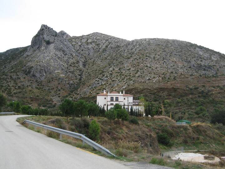 SB4: Bergtour von Marbella auf La Concha und bergab nach Istán Wandern Marbella La Concha Istán