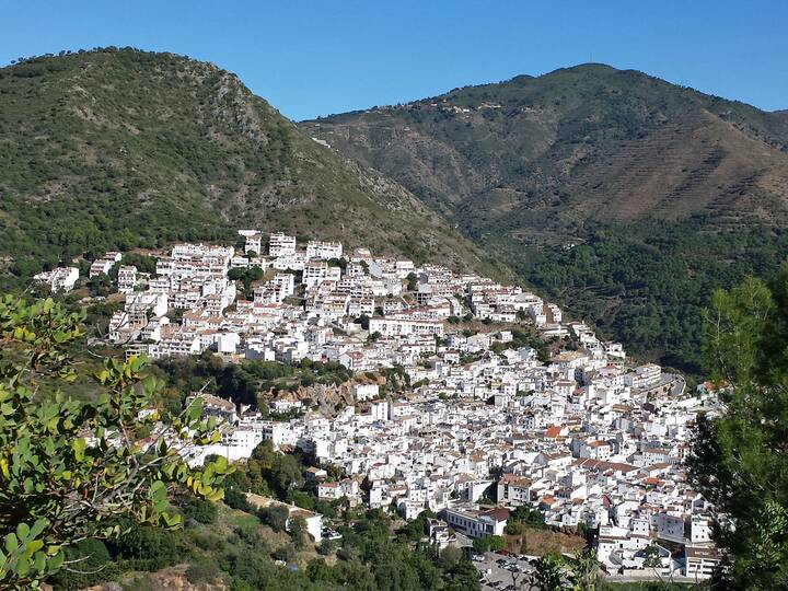 SB6: Von Marbella nach Ojén über den Puerto del Acebuche Wanderung Marbella Ojén Puerto del Acebuche