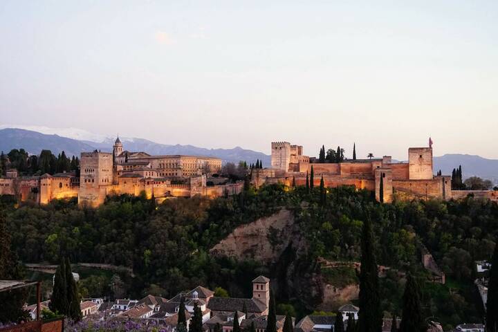 Die Alhambra beim Sonnenuntergang Alhambra Granada Sonnenuntergang