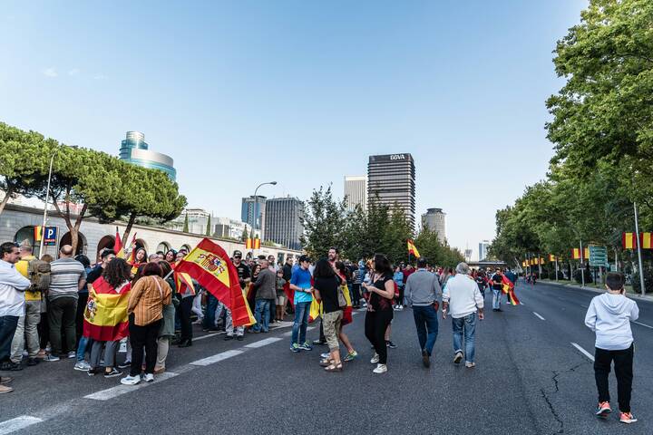 Spanier feiern ihren Nationalfeiertag Spanischer Nationalfeiertag