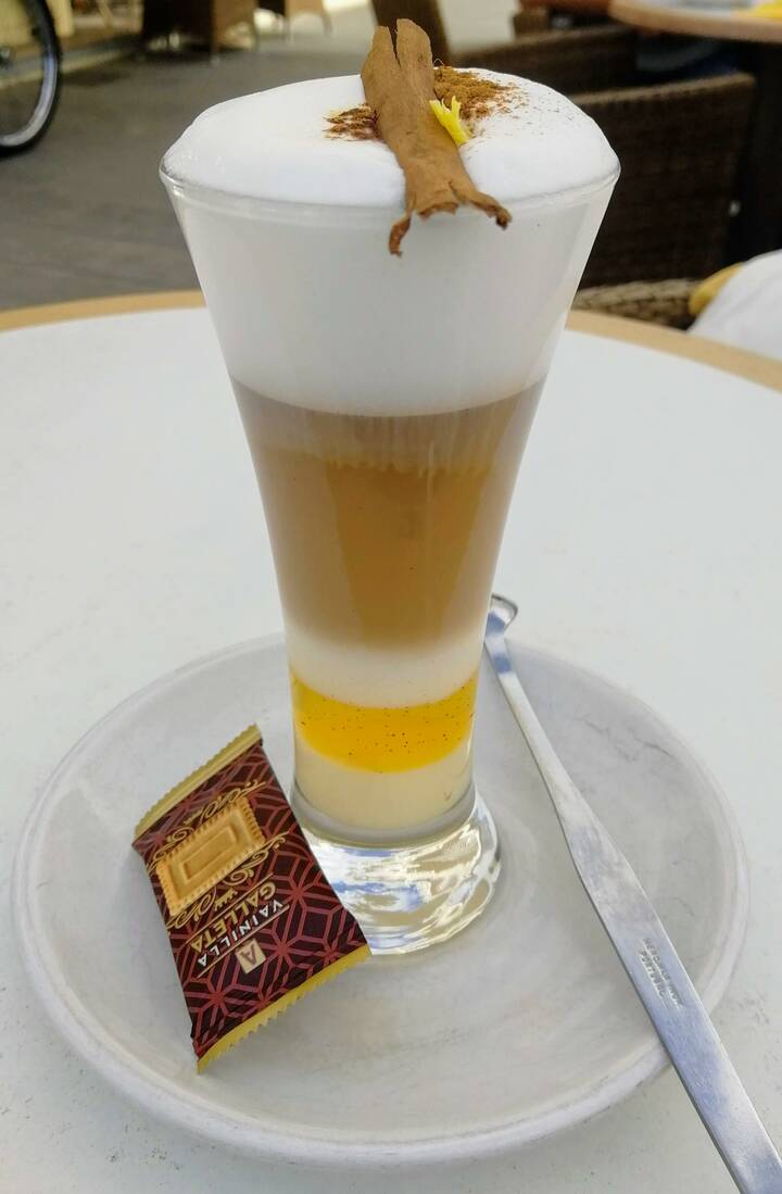 Barraquito – eine Kaffeespezialität der Kanaren Barraquito