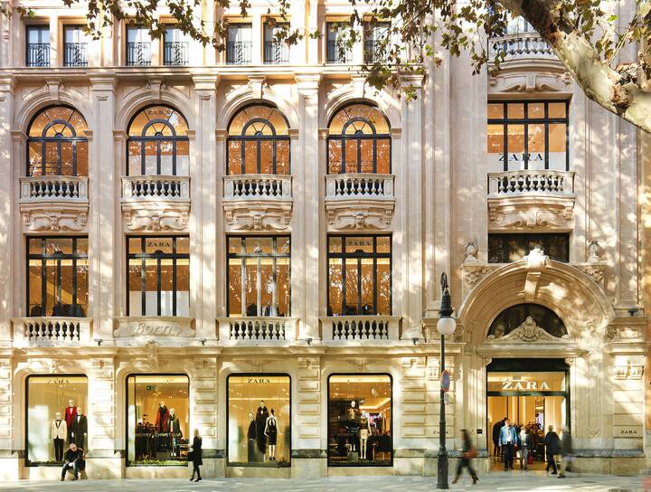 Ein Geschäft von Zara auf Mallorca Zara Laden