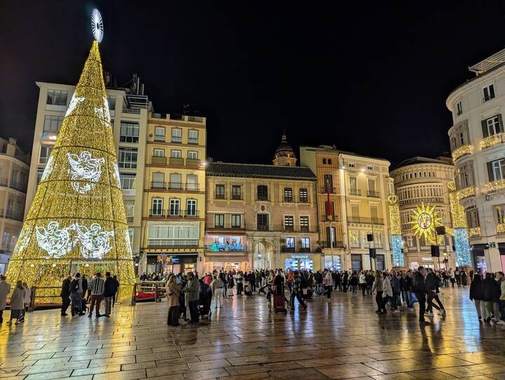 Málaga Plaza de la Constitución Weihnachten